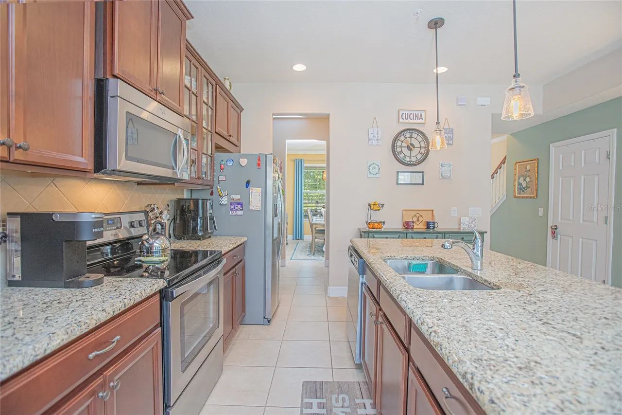 10520 BURROWS STREET, Orlando, FL 32832