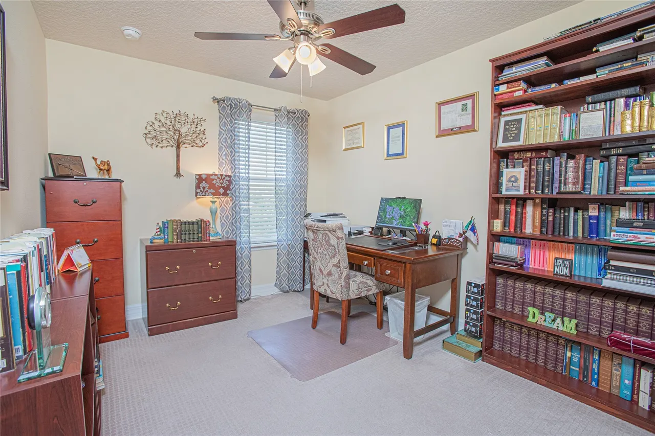 10520 BURROWS STREET, Orlando, FL 32832