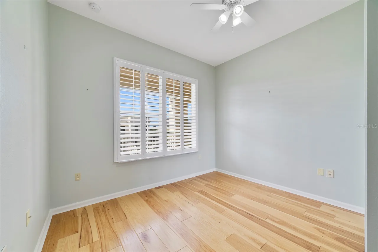 4286 ANISSA AVENUE 10-302, Orlando, FL 32814