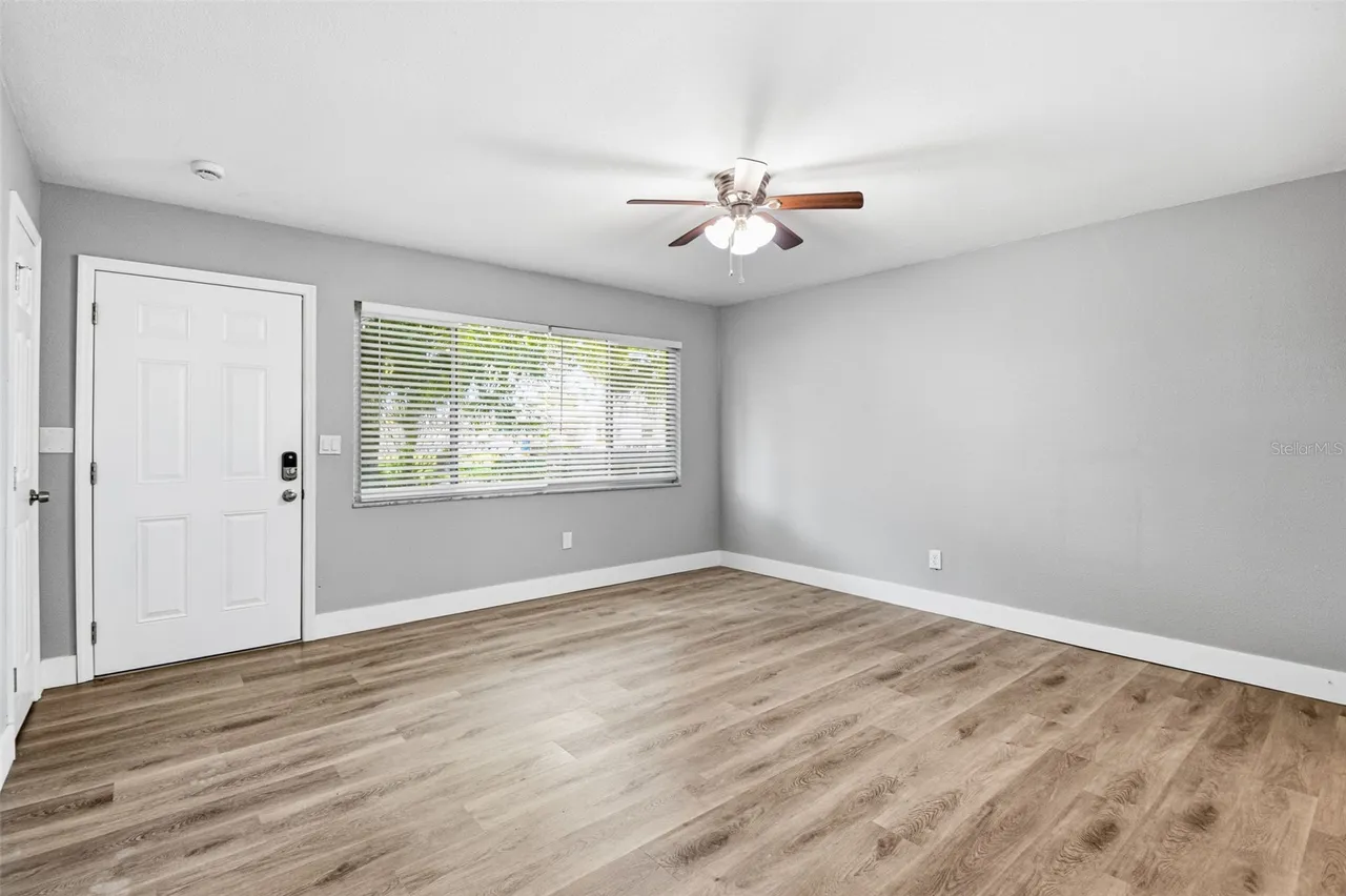 310 93RD AVENUE N, St Petersburg, FL 33702