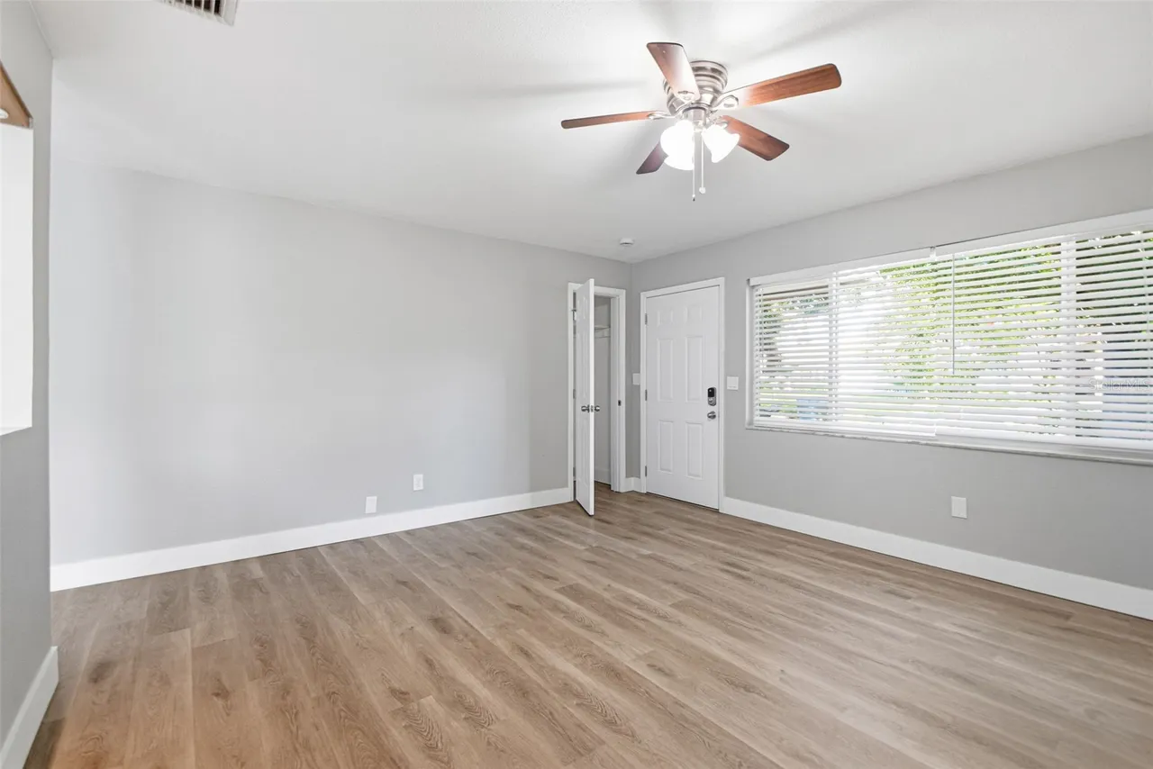 310 93RD AVENUE N, St Petersburg, FL 33702