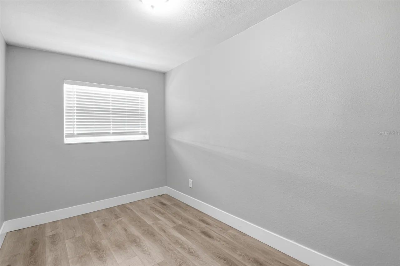 310 93RD AVENUE N, St Petersburg, FL 33702