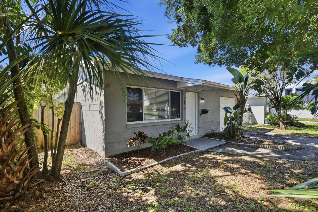 310 93RD AVENUE N, St Petersburg, FL 33702