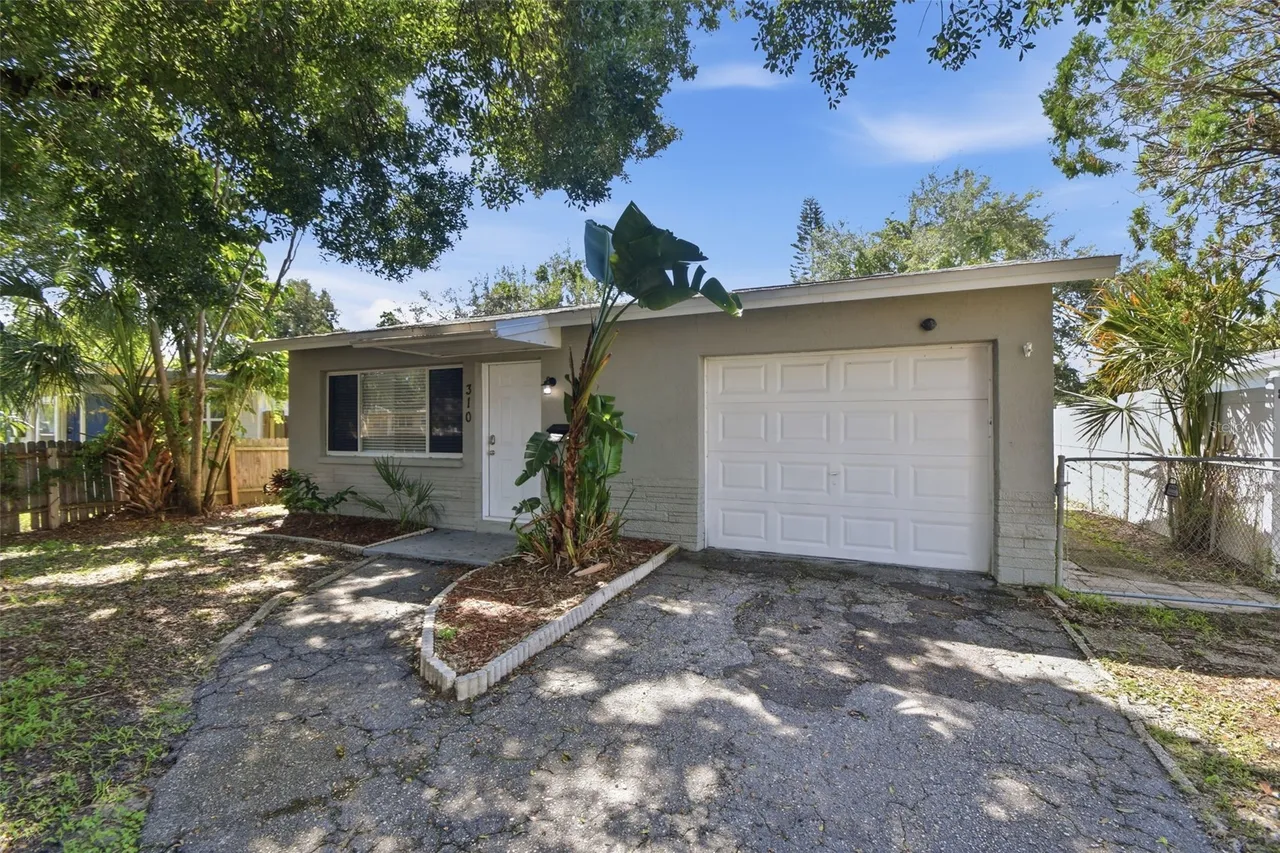 310 93RD AVENUE N, St Petersburg, FL 33702