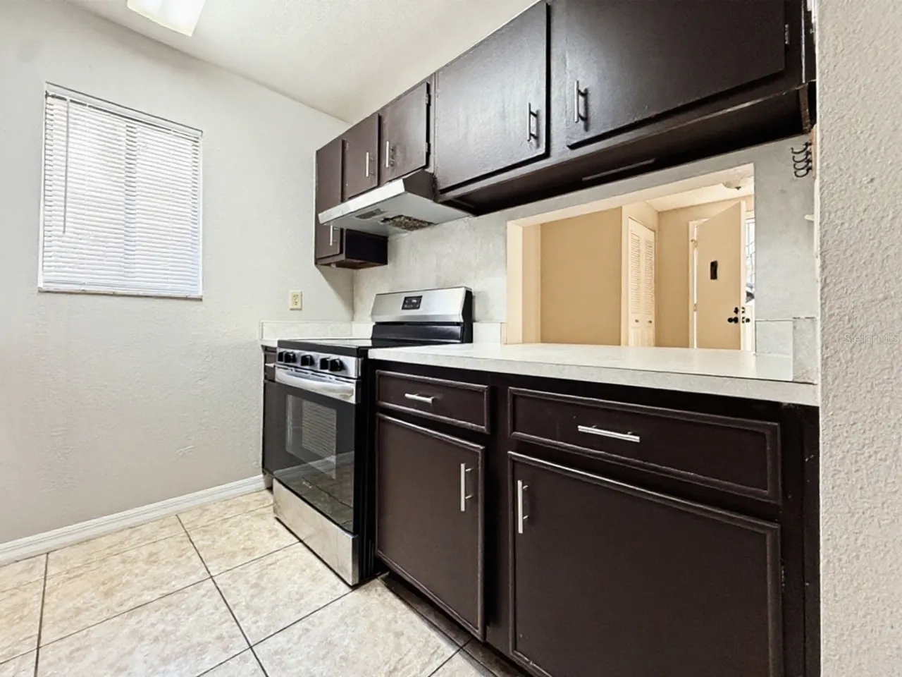 3284 S SEMORAN BOULEVARD 11, Orlando, FL 32822