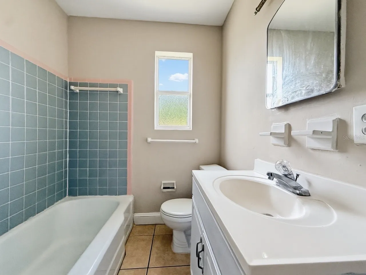 1314 HIALEAH DRIVE, Orlando, FL 32808