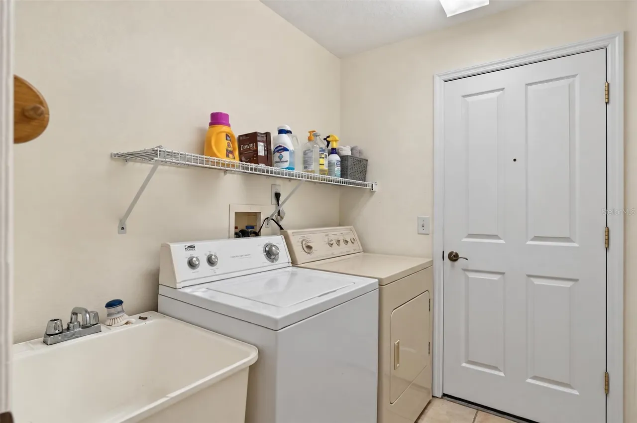 1210 BRANDY LAKE VIEW CIRCLE, Winter Garden, FL 34787