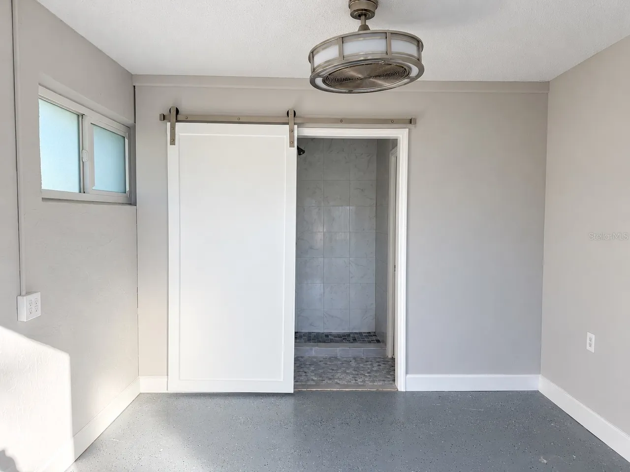 1476 N MANGONIA DRIVE, West Palm Beach, FL 33401