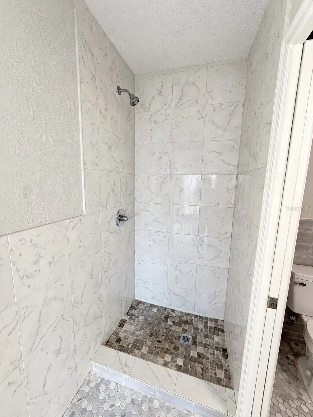 1476 N MANGONIA DRIVE, West Palm Beach, FL 33401