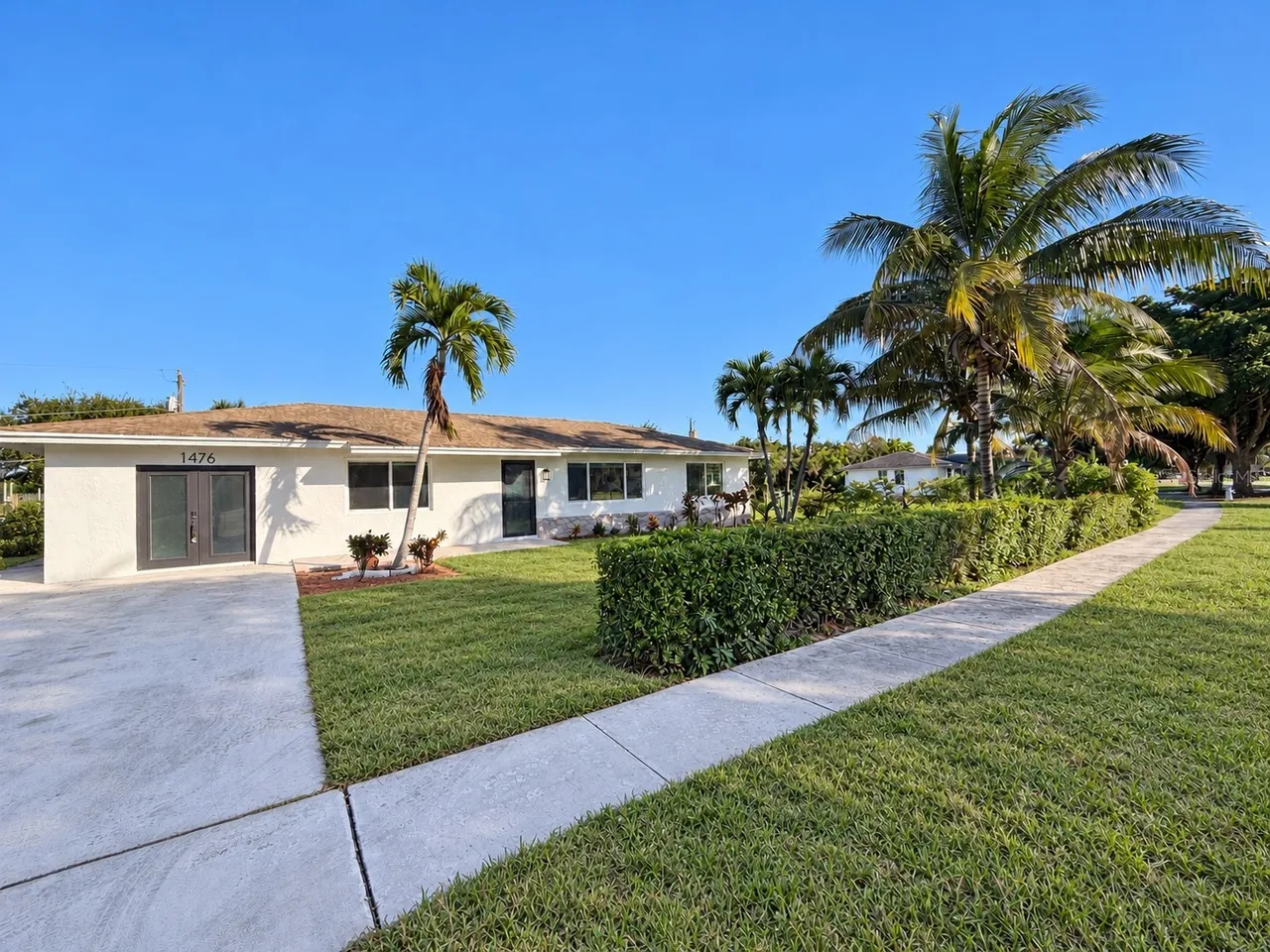 1476 N MANGONIA DRIVE, West Palm Beach, FL 33401