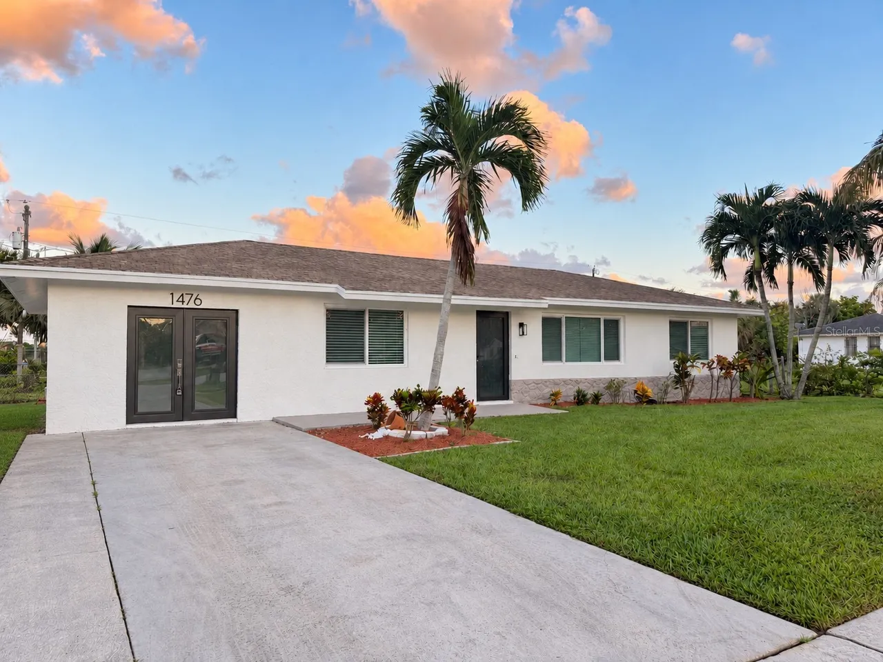 1476 N MANGONIA DRIVE, West Palm Beach, FL 33401