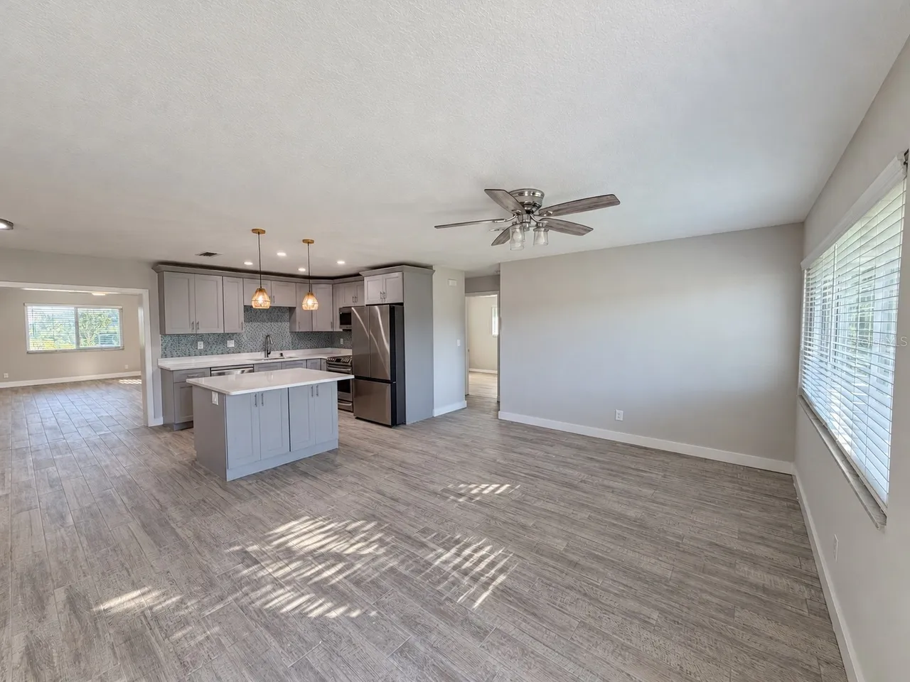 1476 N MANGONIA DRIVE, West Palm Beach, FL 33401