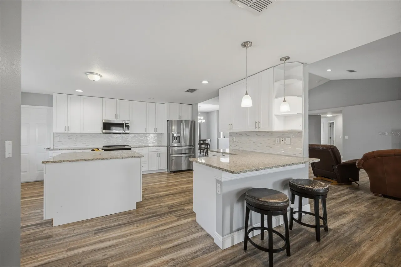 6875 SE 11TH PLACE, Ocala, FL 34472
