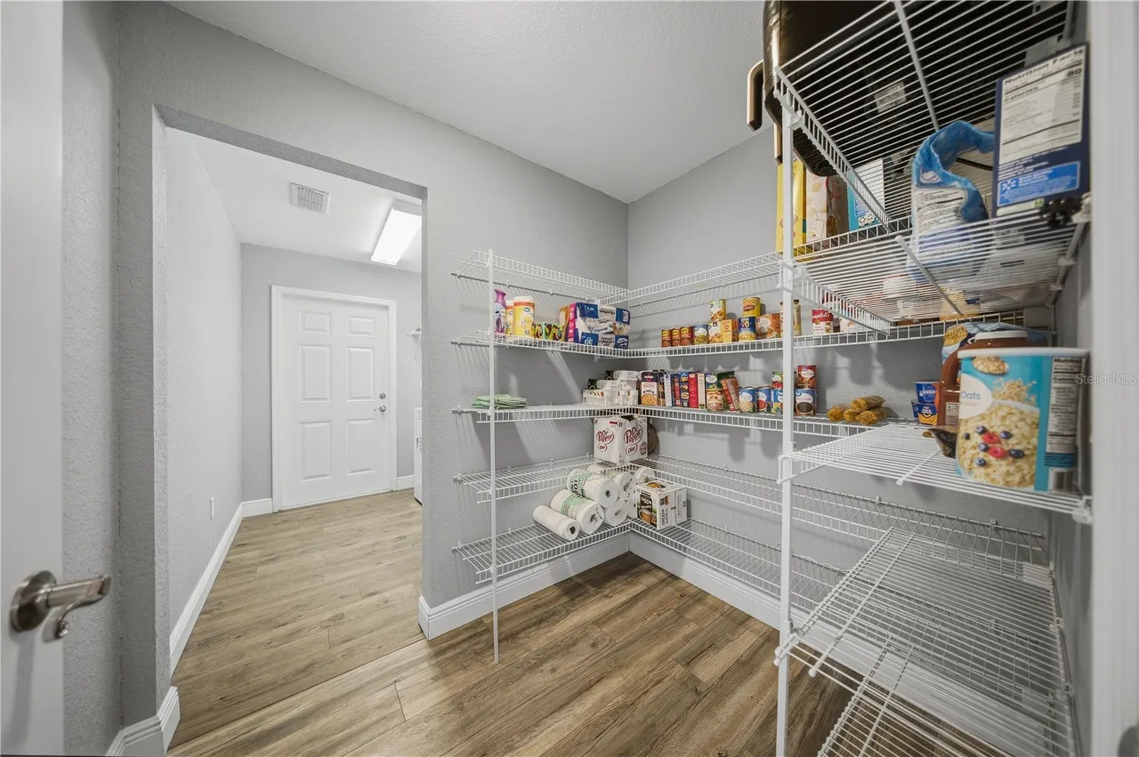 6875 SE 11TH PLACE, Ocala, FL 34472