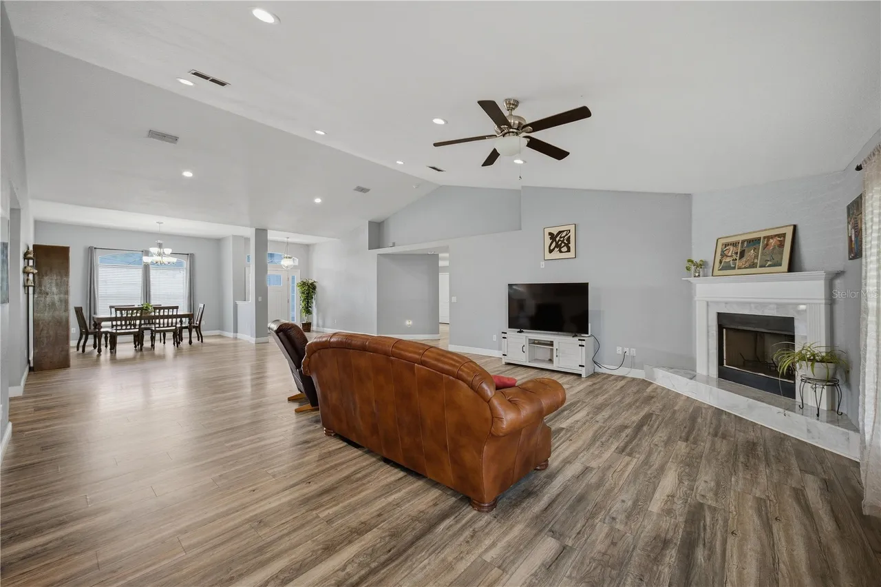 6875 SE 11TH PLACE, Ocala, FL 34472