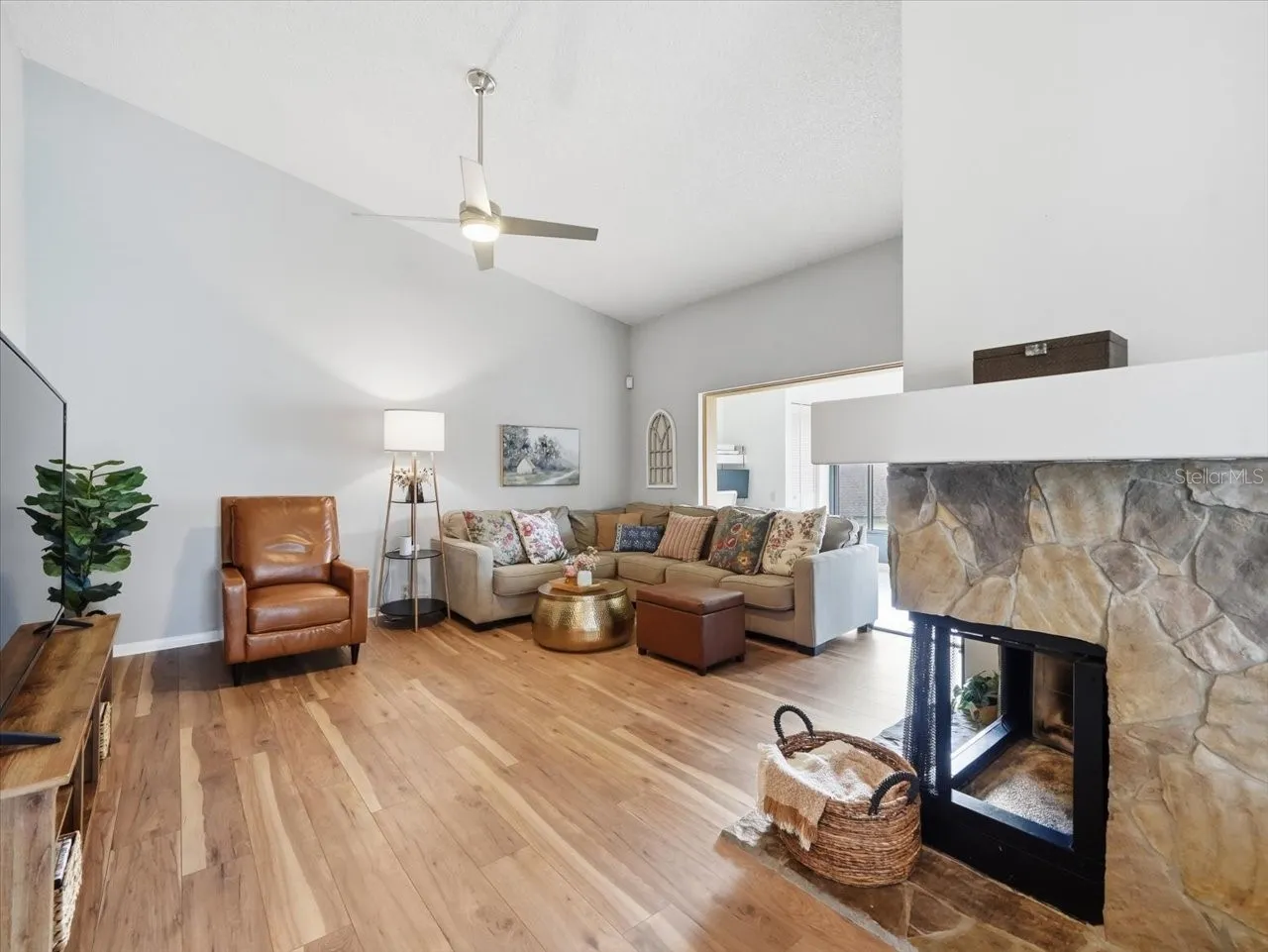 1816 LAKE CYPRESS DRIVE 1816, Safety Harbor, FL 34695
